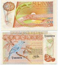 Банкнота 2,5 гульдена 1985 год Суринам